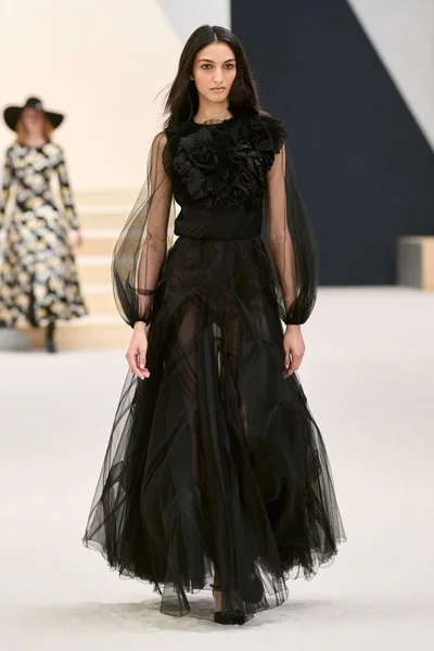 Look 40